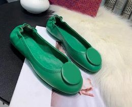 6004 Ballet shoes designer womens Dress shoes Spring Autumn sheepskin Metal buckle fashion Flat Egg roll boat shoe Lady leather Lazy dance Loafers