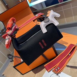 Canvas Hobo lunch box bento bag women Fashion Shopping Satchels Shoulder Bags handbags Scarf pony crossbody messenger bag totes Luxury designer purses black wallet