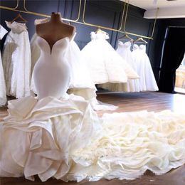 Luxury 2020 Ruffles Wave Organza Wedding Dresses Sweetheart Chapel Train Gorgeous Bridal Gowns Nigerian Arabic Marriage Dress Robe2240