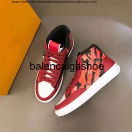 Lvity louisevittonly shoes Trainer Designer Charlie Casual Shoes Sneakers Blazer Women Mens Luxury Rivoli Printing Trainers Real Leather Flower Italy Shoe