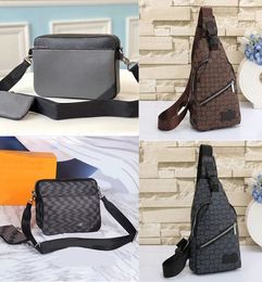 2024 Nuovo designer di lusso Donna Uomo Borsone Tasca per cellulare Sport valigetta borse a tracolla Borsa a tracolla Borsa da scuola Bookbag Tote per ragazze Zaini per ragazzi