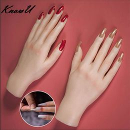 Costume Accessories Nail Training Hand Moveable Manicure Mannequin Fake Silicone Pedicure Display Model Fingers Halloween Decor