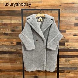 Top Maxmaras Teddy Bear Coat Womens Cashmere Coats 2024 Autumnwinter New m Family Grey Long Metal Coated Fibre