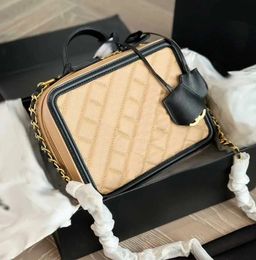 Caviar Designer Bag Women Chian Shoulder Bags chan Lattice Leather Luxurys Cosmetic Bag Caviar Square Crossbody bags Purse