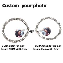 Bracelets 2PCS/Set Personalised Photo Bracelet Custom Projection Personality Stainless Cuban Bracelet Magnetic Peach Heart Couple Bracele