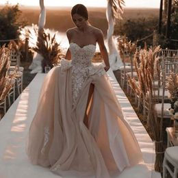 Beach Boho Wedding Dress for Bride Sweetheart Neckline Tiered Tulle Bridal Gowns Sexy High Split Beaded Lace for Marriage for African Arabic Black Women Girls D120