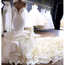 Luxury Cascading Ruffles Mermaid Wedding Dresses 2019 Chapel Train Plus Size Bellanaija Nigerian Arabic Country Bridal Gowns245q