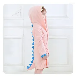 Blankets Children's Bathrobe Hooded Dragon Design Cotton Thick Fabric Baby Bath Special Fashion 1-6 Years Shower Hoodies