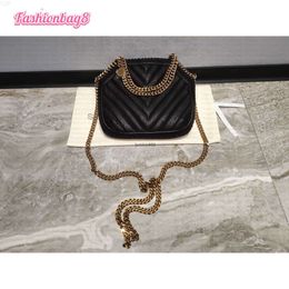 Stella McCartney V-shaped twill eco-friendly material women chain bag large capacity crossbody metal badge magnetic buckle opening designer6