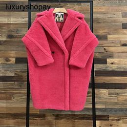 Top Maxmaras Teddy Bear Coat Womens Cashmere Coats 2024 New Winter Silhouette Raspberry Red Womens Fur Particle Camel Fleece Mid Length