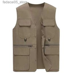 Men's Vests Men Casual Photograph Waistcoat Loose Plus Size Multi Pockets Breasted Overall Vest Jacket Male Work Vest Hiking Multi Function Q240122