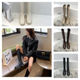 Scarpe di alta qualità Donna Stivali in vera pelle Stivaletti con tacco alto Fibbia per cintura Autunno Scarpe scamosciate firmate Slip On Channel stivali Mujer 36-40