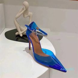 Kleid Schuhe Transparente Damen PVC Sommer Sandale Spitzschuh Strass Knöchelriemen Bling Sexy Party Runway T-Show Schuh