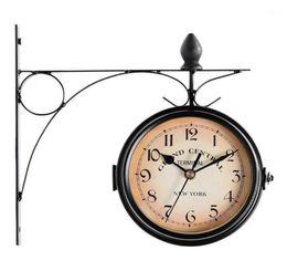 Wall Clock Vintage Battery Powered Mount Garden Outdoor Decoration Double Sided Retro Hanging European Style Coffee Bar Round17276317