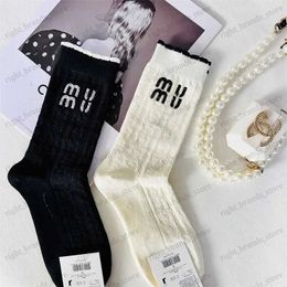 Men's Socks Ladies Women Cotton Socks 1 Pair Luxury Letter Designer Breathable Tube Cute Sock T240122