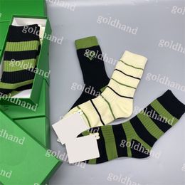 Fashion Casual Mens Socks Designer Letter Printed Stockings High Quality Wool socks Five Pairs With Box