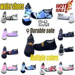 Summer Water Shoes Men Beach Sandals Upstream Aqua Shoes Man Quick Dry River Sea Slippers Diving Swimming shoes