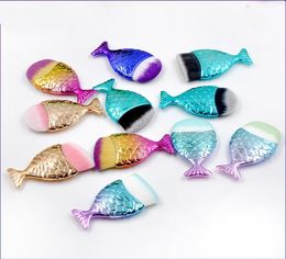 Lovely Mermaid Foundation Makeup Brush Fish Shaped Powder Blusher Cosmetic Makeup Brush Tool Kit Fishtail Bottom Contour Brushes 45244388