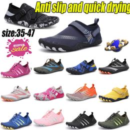 Sandals Unisex Aqua Shoes Men's Quick-dry Surfing Shoes Outdoor Breathable Mesh Womens Water Shoes Beach Sneakers hot sale