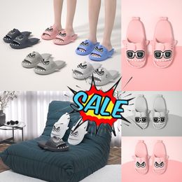 Hot quality Fashion designer flip flops simple youth slippers moccasin shoes suitable for spring summer and autumn hotels beaches other places