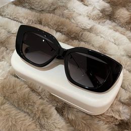 40216 Sunglasses Black Grey Smoke Lens Women Luxury Sunglasses Fashion Summer Sunnies Sonnenbrille UV Protection Eyewear with box