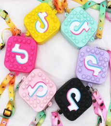 Tiktok Fidget Toys 6 Colours Bubble Handbag Children039s Cute Silicone Bag Decompression Pinch Music OneShoulder Messenger Bags5146399