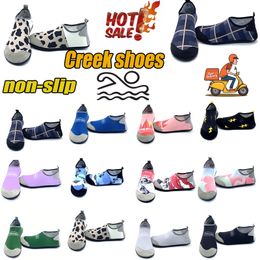 Summer Water Shoes Men Beach Sandals Upstream Aqua Shoes Man Quick Dry River Sea Slippers Diving Swimming shoes high quality