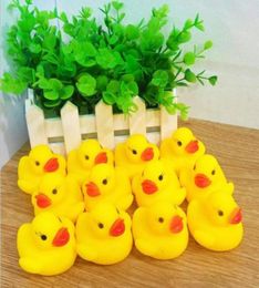 Baby Bath toys play in the water the yellow duckling will squeeze and make a sound PVC nontoxic material child safety toy2392040