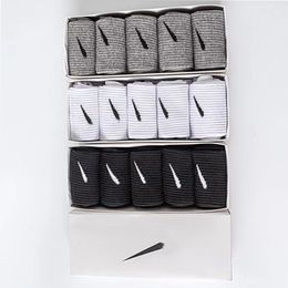 designer sock mens sock sock shoe sock for man Five pairs of stylish sports letter N printed socks embroidered pure cotton breathable and box
