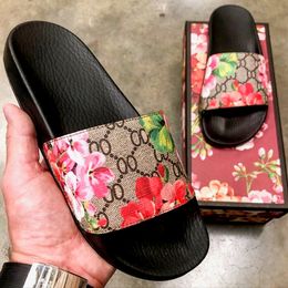 luxury Womens mens Floral slide sandal canvas Slipper flower Heel snake tiger summer Beach shoe rubber Sliders Leather loafers sandale 10a Designer shoes wholesale