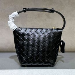 Weave Shoulder Bag Plain Candy Wallace Handbags Purse Genuine Leather Inside Fashion Letters Multiple Colours Intrecciato Designer Tote Axillary Pouch