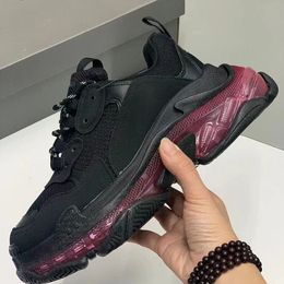 All Seasons Lovers Thick Sole Height Increasing Sneakers Round Toe Runway Brand Designer Couples Outside Walking Running Flat Genuine Leather Sneakers