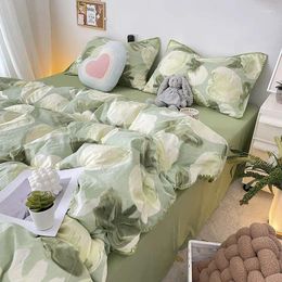 Bedding Sets Student Dormitory Three-piece Ins Oil Painting Wind Tulip Quilt Set Double Yarn Four-piece 1.8 Washed Cotton Bed Girl