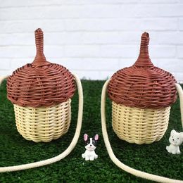 Evening Bags 2024 Acorn-shaped Storage Basket Hand-woven Round Rattan Bag Bucket Tropical Beach Style Woven Shoulder Po Props