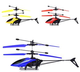 Kids Toys Originality High Quality Flying Helicopter Mini RC Infrared Induction Aircraft Flashing Light Drone Toys Christ7292330