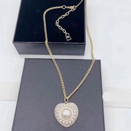 T GG Fashion Heart Diamond Pendant Necklace Designer Women monogram Choker New Party Wedding Gift Brand Pearl Necklace 18K Gold Plated High Sense Jewellery Wholesal