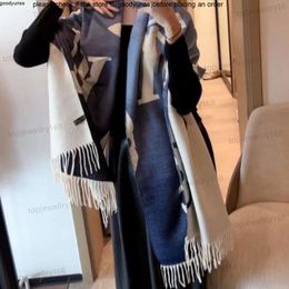 Louisely Viutonly man Cashmere scarfes designer scarf V twilly black grey orange shawl luxury fashion double sided soft keep warm long tassels versatile
