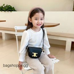 lady Shoulder Bags Ce Triumphal Arch Waist Bag New Product Waist Bag Mouth Red Bag Childrens Fashionable and Fashionable One Shoulder Crossbody Bag Leath O9WT