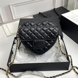 Designer high-quality foreign heart-shaped diamond chain bag sheepskin love one-shoulder messenger bag black 17cm fashion all-matc290q