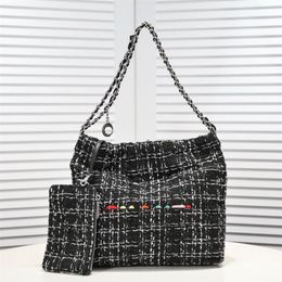 Large Capacity Woven Bag Shoulder Handbags Chain Shoulders Strap Interior Zipper Pocket Bring A Small Cell Phone Bag Totes228W