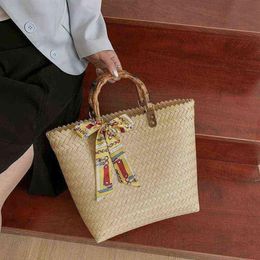 Beach Bags Straw Bag Female National Style Literary Scarves Woven Portable Vegetable Basket 220301246l