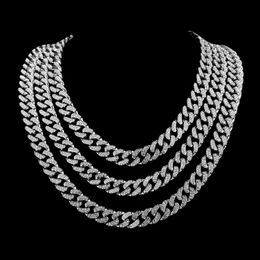 Pendant Necklaces Men Miami Ice Out Hip Hop Cuban Link Chains Necklaces Gold Color Silver Color 8/18/20/24inch Chians YQ240124