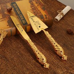 Camp Kitchen Customized Wedding Cake Cutting Service Set Exquisite Handle Combination Tableware Knife and Fork Bride Party Wedding Gift YQ240123