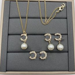 Jewelry Sets Pearl Earrings Necklace Long Chain Necklace Designer Earrings Lover Necklace Charm Earrings Letter For Woman