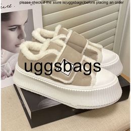 channel shoes 2024 Women Platform Creepers Casual Sneaker Fur Wool Lined Paris Fashion Mini Boots Vintage Suede Velvet Low Top Thick Bottom Trainers Brand New CHA and