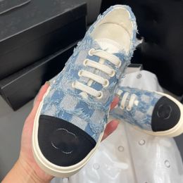 Designer Sneaker Casual Blue Denim Check Luxurys Canvas Mulheres Sapato Esportes Treinadores Sapatilhas Gold Hardware Letras Borracha Sola Sapatos de Algodão