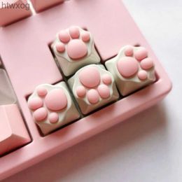 Keyboards Cat claw keycaps pink cute personality bear claws soft feel silicone backlit aluminum alloy mechanical keyboard keycaps YQ240123