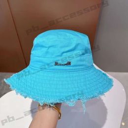 Luxury Bucket Hat Wide Brim Hats Designer Bucket Hat Beach Hat Sun Protection Cap Mens Women Canvas Denim Basin Hats Summer Sun Hat with Adjustable Chin Strap Hat 522