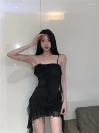 Casual Dresses One Shoulder Little Black Club Party Dress 2024 Summer Suspender Sexy Irregular Skirt Sleeveless Tassel Pencil Mini