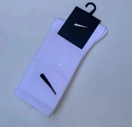 TOP Mens New Style Socks Wholesale Sell All-Match Classic Black White Women Men Top Quality Breathable Cotton Mixing Football Basketball Sports Ankle Sock Hose 87